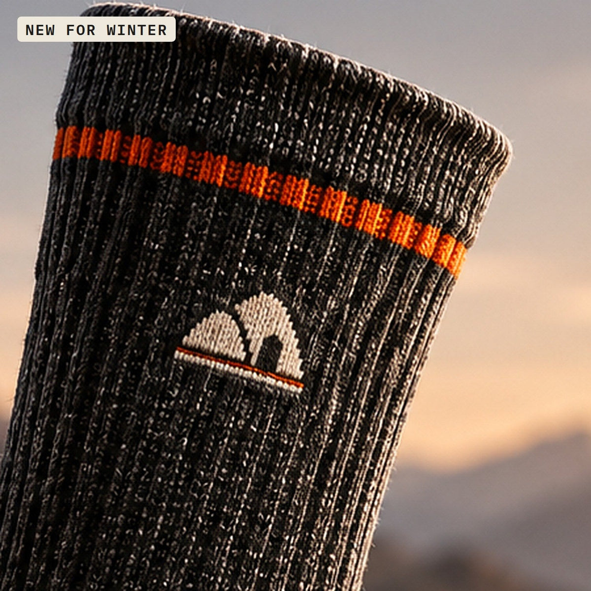 Cuff stripe and embroidered Fellhold logo